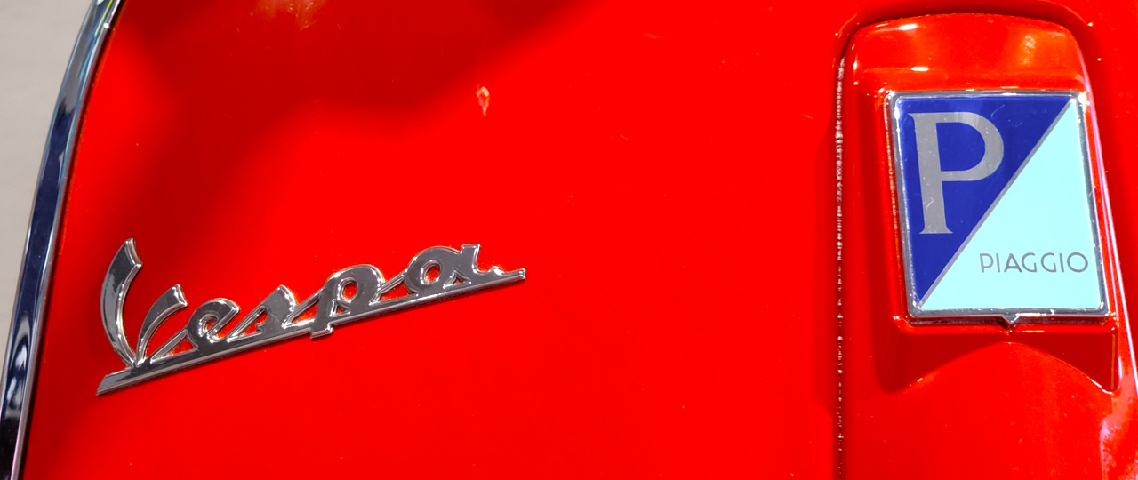 VESPA DETTAGLIO