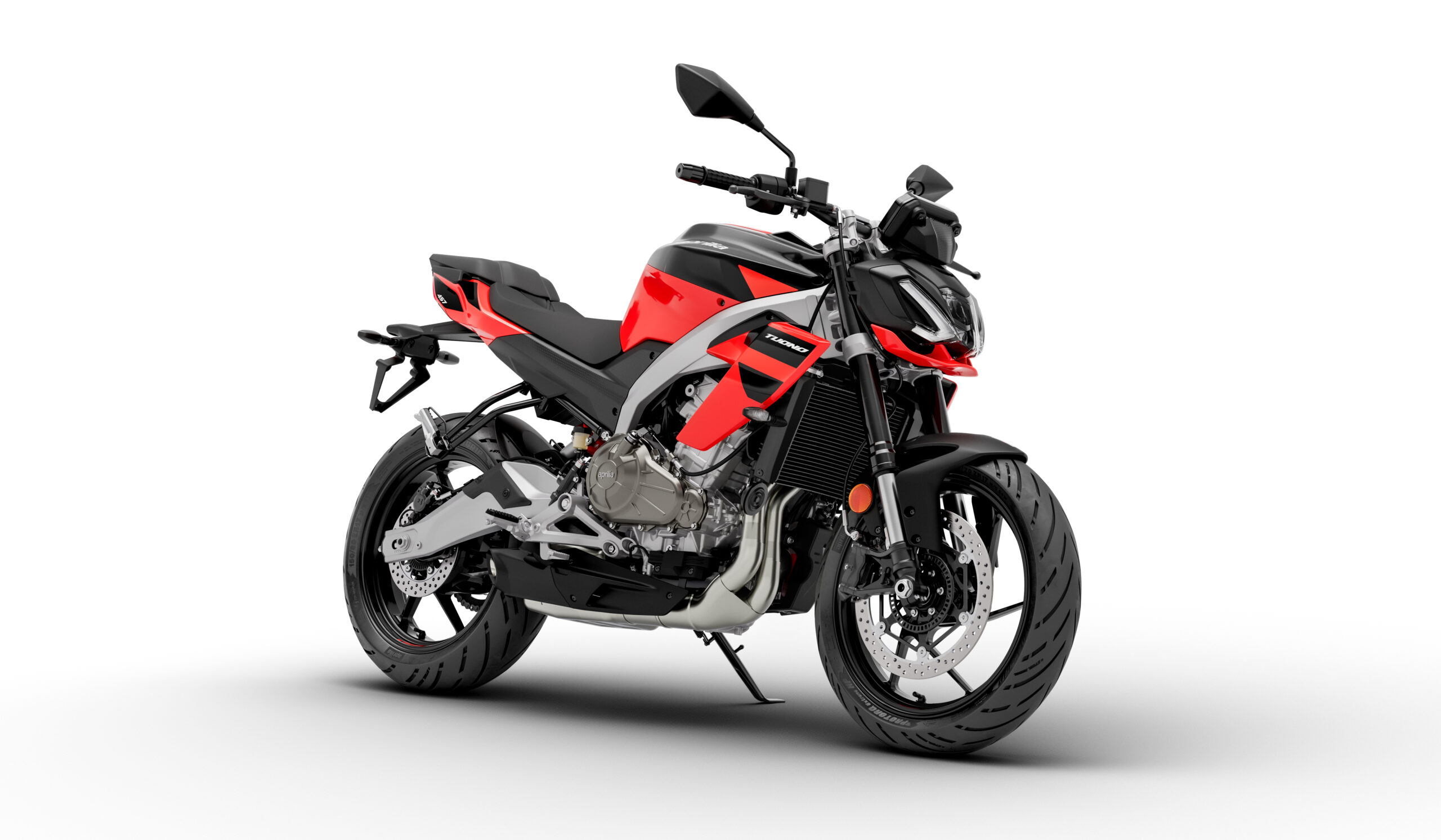 Aprilia_Tuono-457_Piranha-Red_3-4-ant-dx_cav